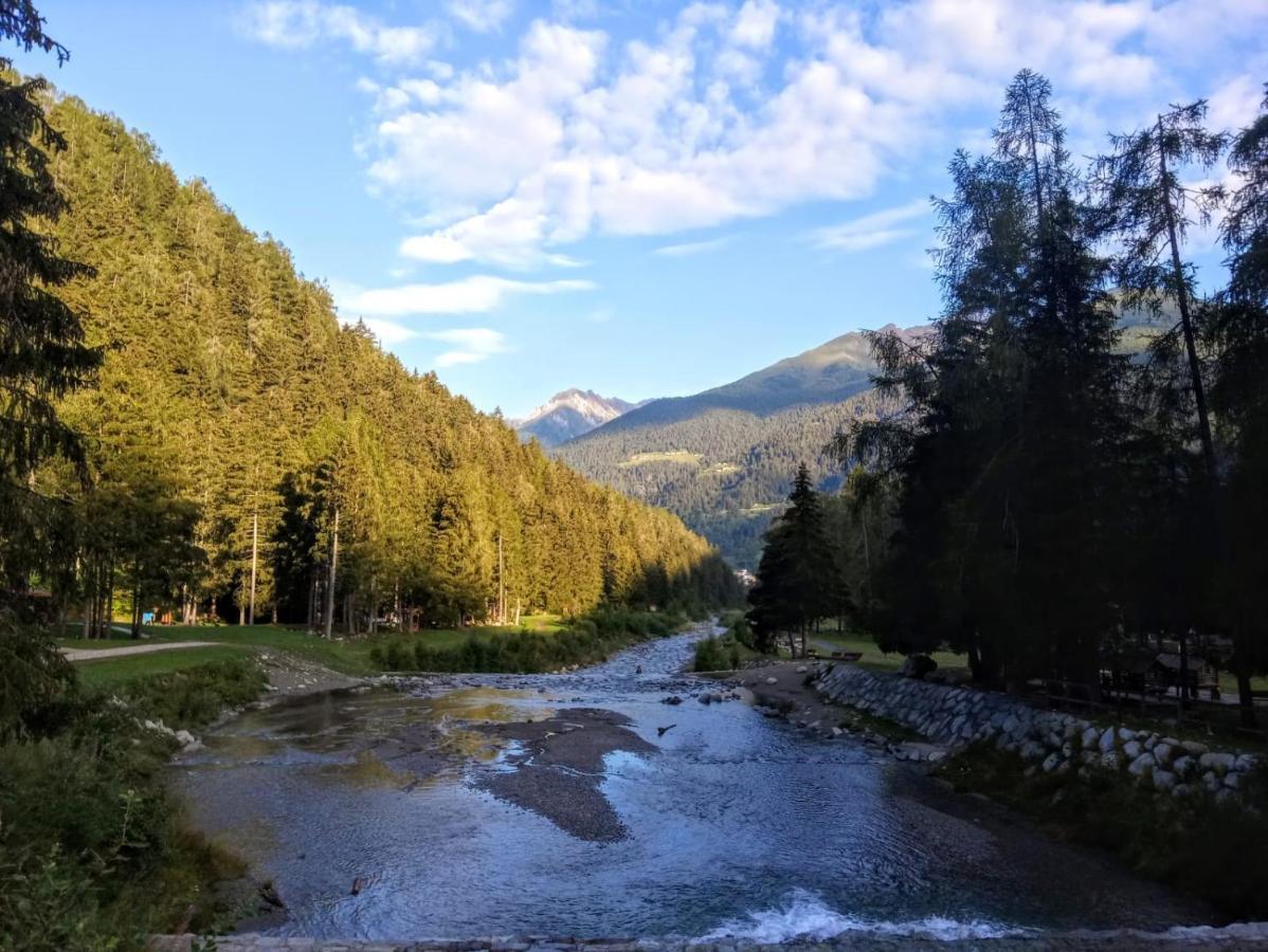 Hotel Pineta Ponte Di Legno Esterno foto