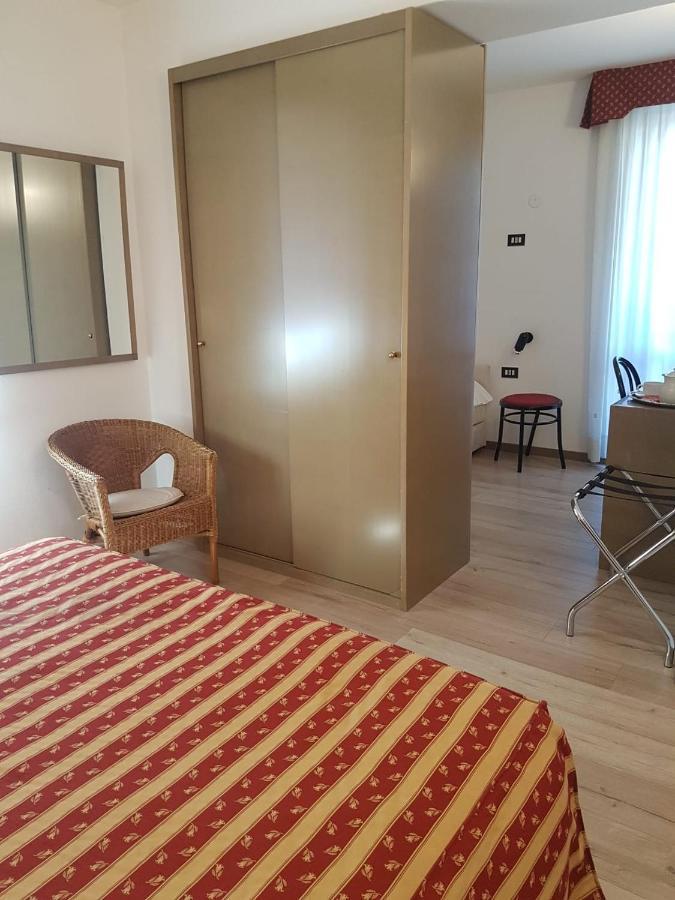 Hotel Pineta Ponte Di Legno Esterno foto
