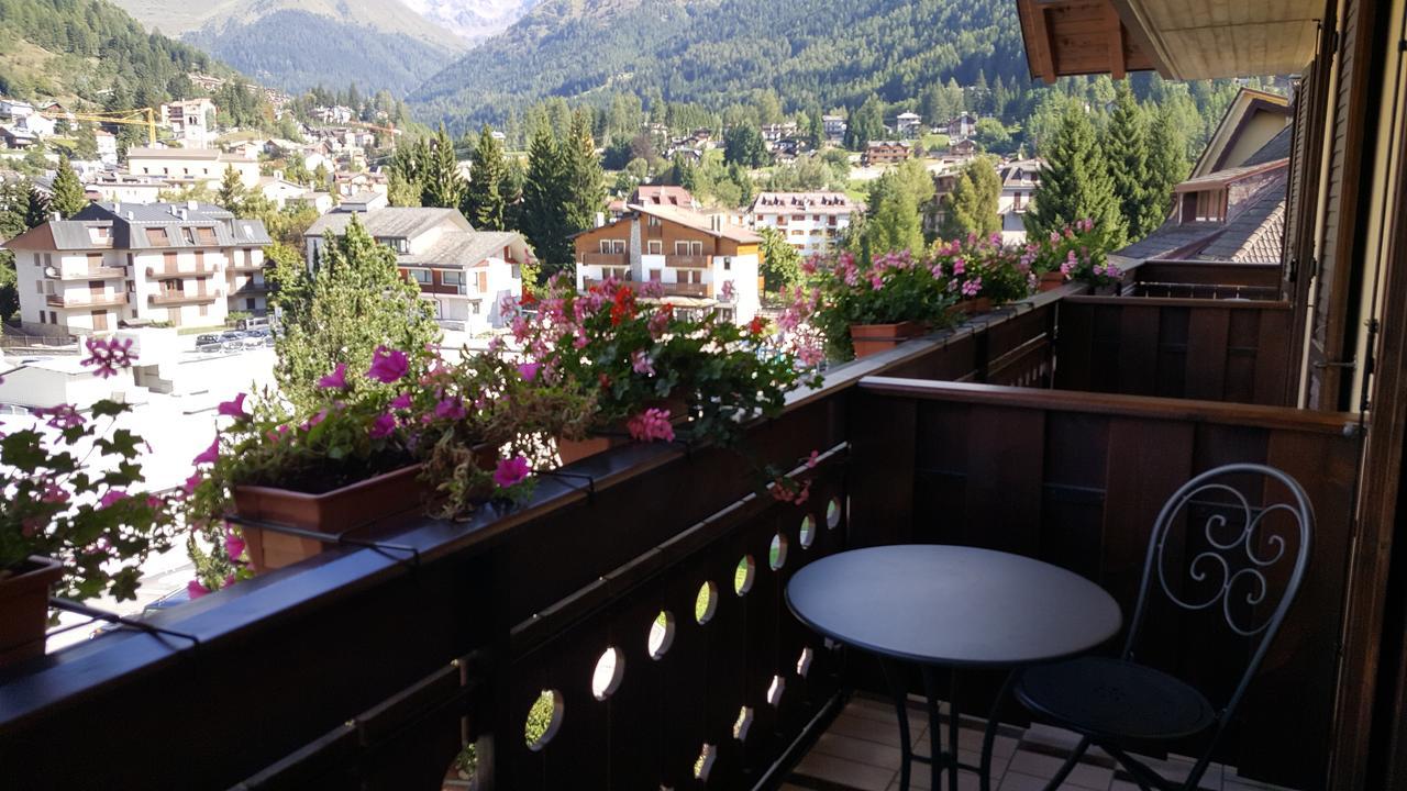 Hotel Pineta Ponte Di Legno Esterno foto