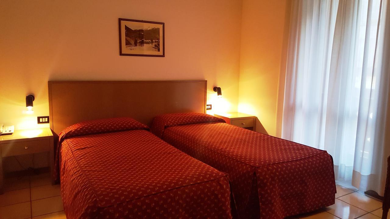 Hotel Pineta Ponte Di Legno Esterno foto