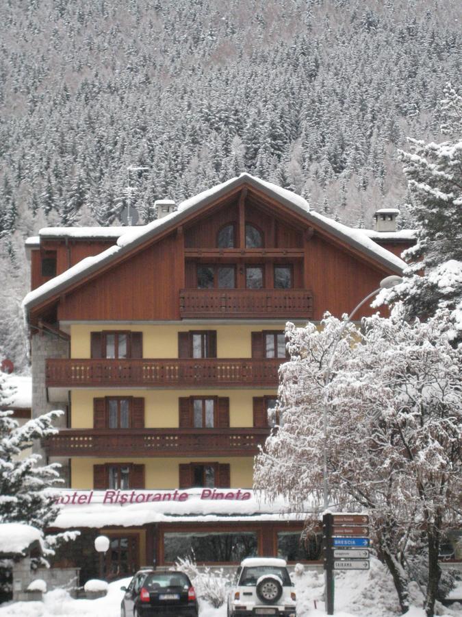 Hotel Pineta Ponte Di Legno Esterno foto
