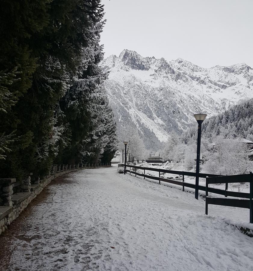 Hotel Pineta Ponte Di Legno Esterno foto