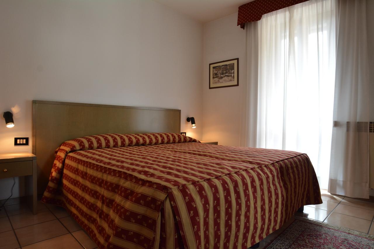 Hotel Pineta Ponte Di Legno Esterno foto