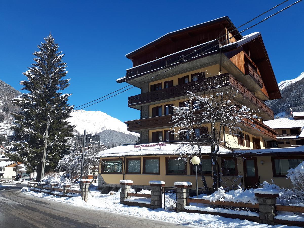 Hotel Pineta Ponte Di Legno Esterno foto